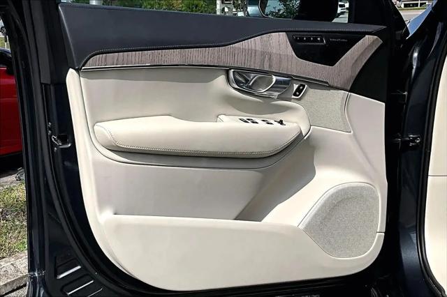 2022 Volvo XC90 T6 Inscription 6 Passenger