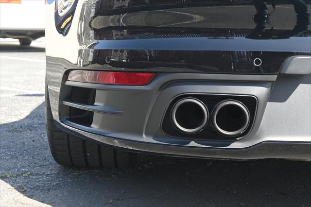 2024 Porsche 911 Carrera Coupe