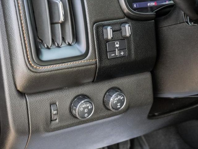 2022 GMC Canyon 4WD Crew Cab Short Box AT4 - Leather