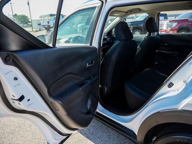 2023 Nissan Kicks SV Xtronic CVT