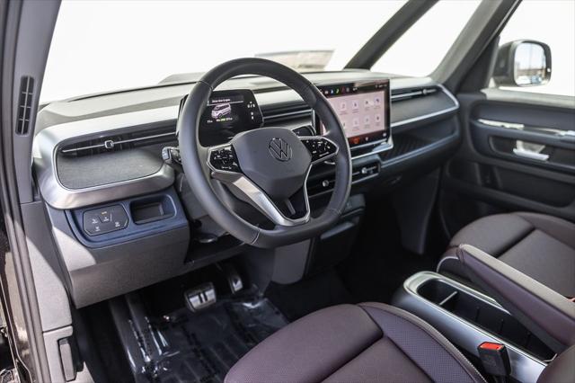 2025 Volkswagen ID. Buzz Pro S Plus with 4MOTION