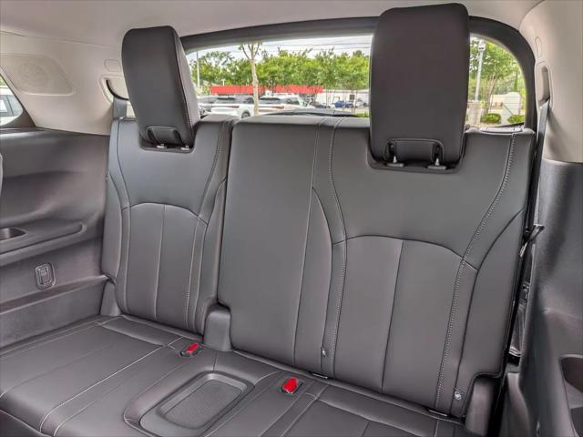 2027 INFINITI QX60 LUXE