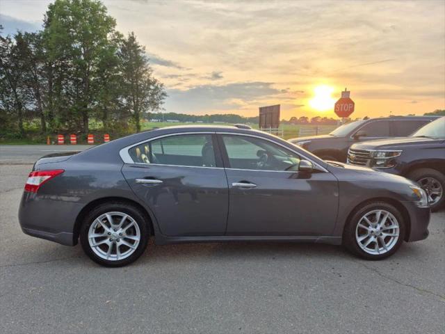 2010 Nissan Maxima 3.5 SV