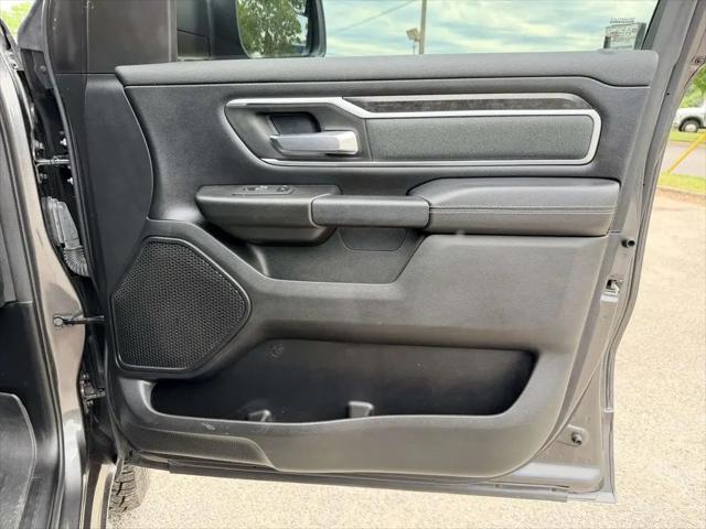 2022 Ram 1500 Big Horn Crew Cab 4x4 5'7" Box