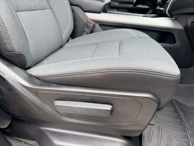2022 Ram 1500 Big Horn Crew Cab 4x4 5'7" Box