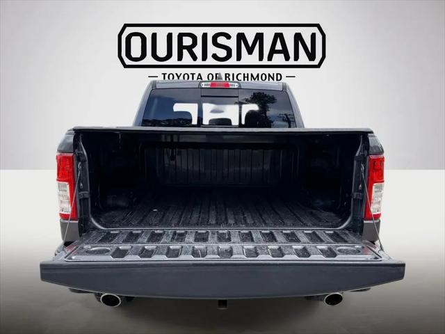 2022 Ram 1500 Big Horn Crew Cab 4x4 5'7" Box