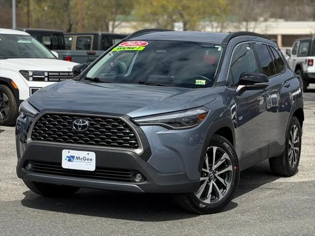 2025 Toyota Corolla Cross XLE for sale in Barre, VT