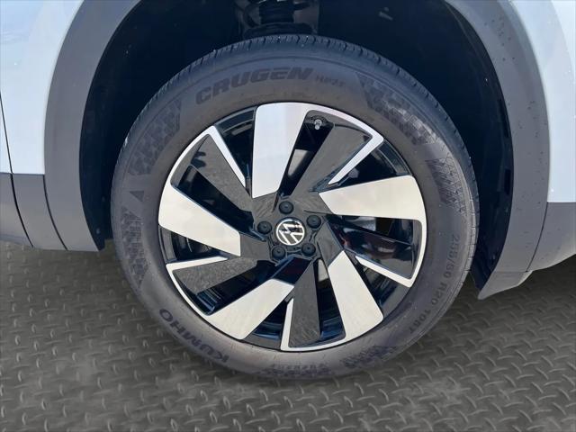 2025 Volkswagen Atlas Cross Sport 2.0T SEL