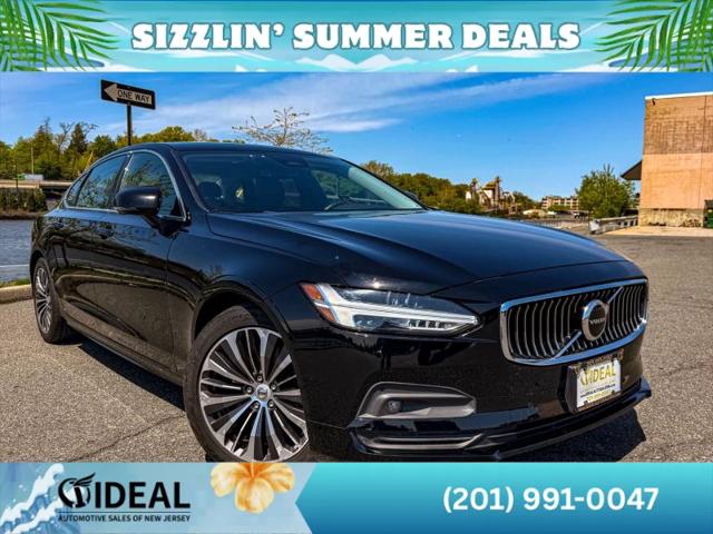 2022 Volvo S90 B6 Momentum