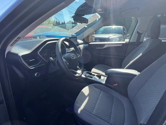 2022 Ford Escape SE Hybrid