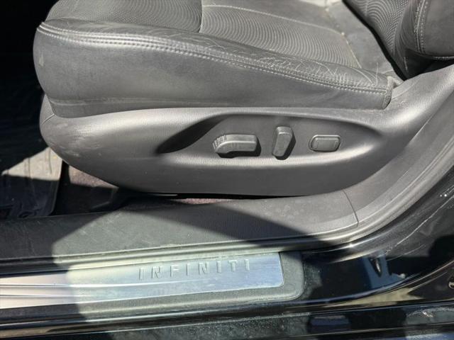 2019 INFINITI Q70 3.7X LUXE