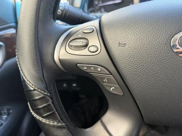 2019 INFINITI Q70 3.7X LUXE