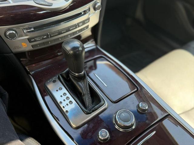 2019 INFINITI Q70 3.7X LUXE