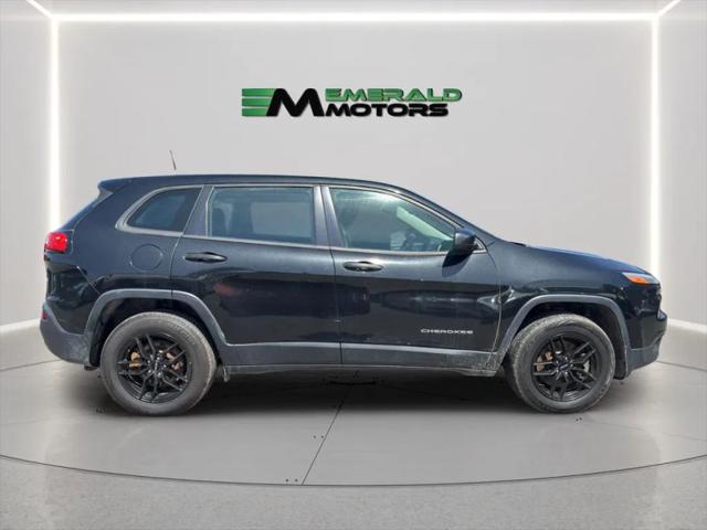 2016 Jeep Cherokee Sport