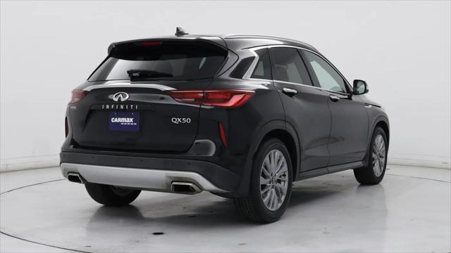 2023 INFINITI QX50 LUXE