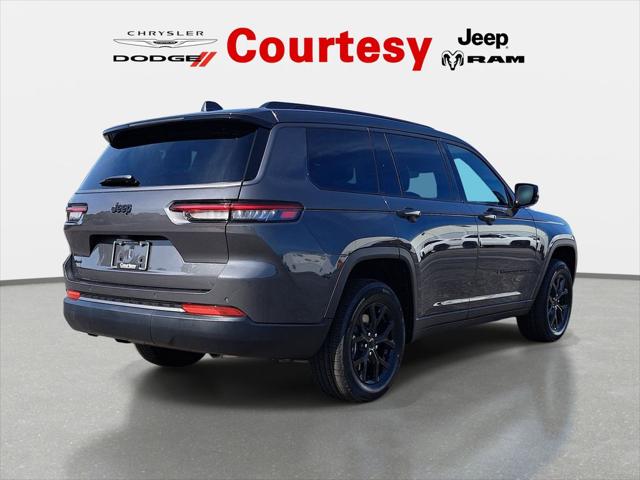 2026 Jeep Grand Cherokee Altitude 4x4