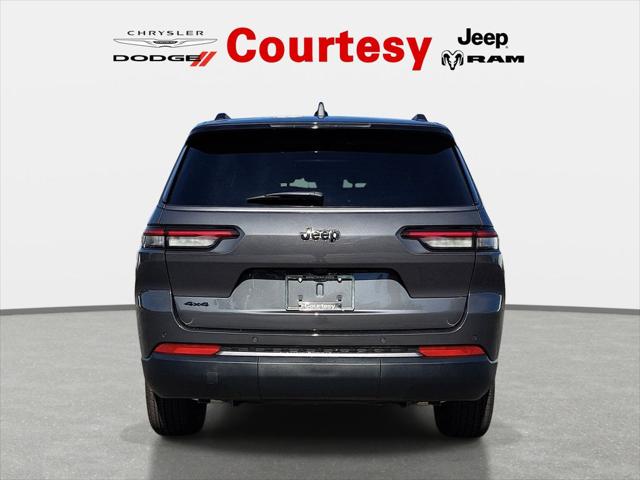 2026 Jeep Grand Cherokee Altitude 4x4