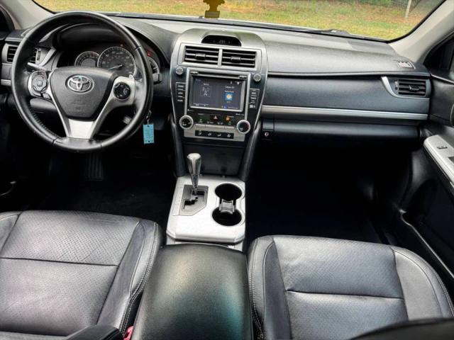 2014 Toyota Camry SE
