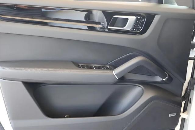 2021 Porsche Cayenne Cayenne