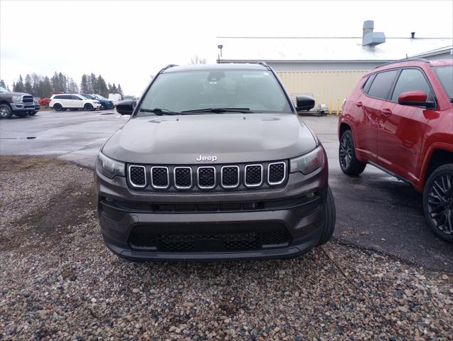 2023 Jeep Compass Latitude Lux FWD