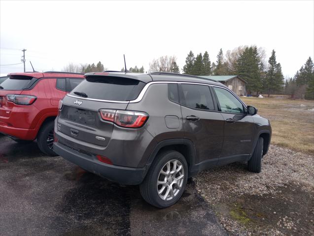 2023 Jeep Compass Latitude Lux FWD