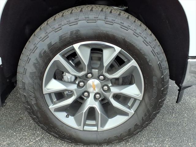 2026 Chevrolet Silverado 1500 4WD Crew Cab Short Bed LT with 2FL