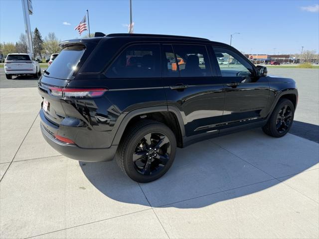 2023 Jeep Grand Cherokee Altitude 4x4