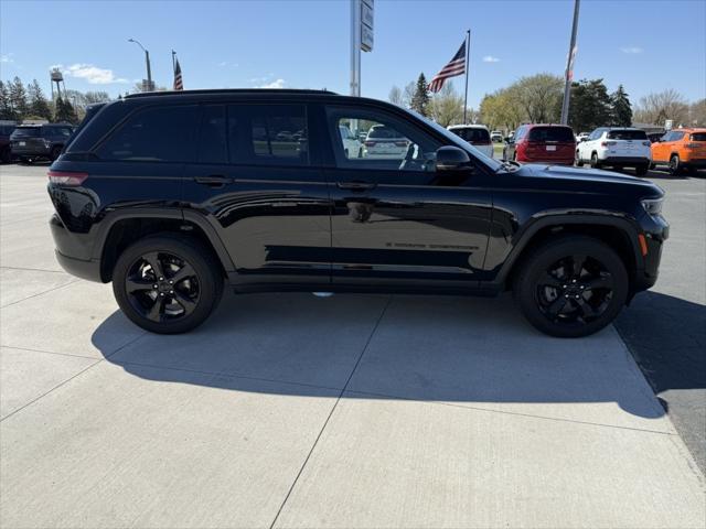 2023 Jeep Grand Cherokee Altitude 4x4