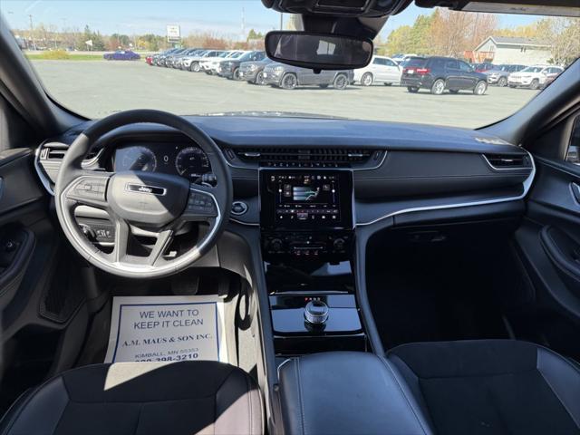 2023 Jeep Grand Cherokee Altitude 4x4