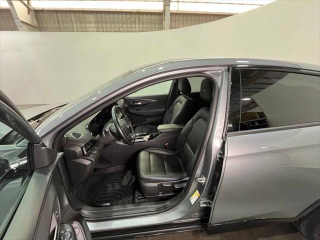 2024 Buick NV Sport Touring FWD