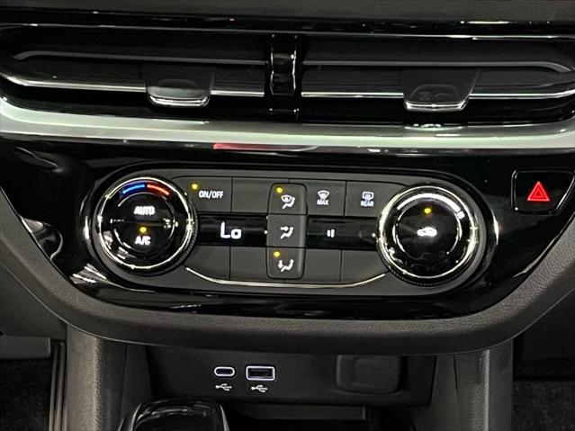 2024 Buick NV Sport Touring FWD