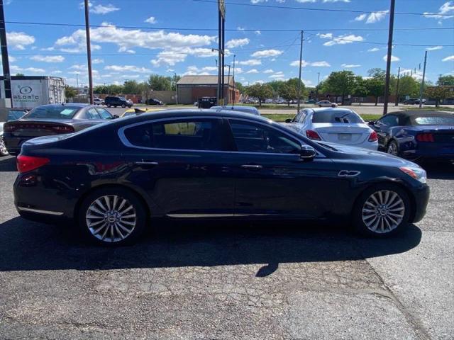 2015 Kia K900 Luxury