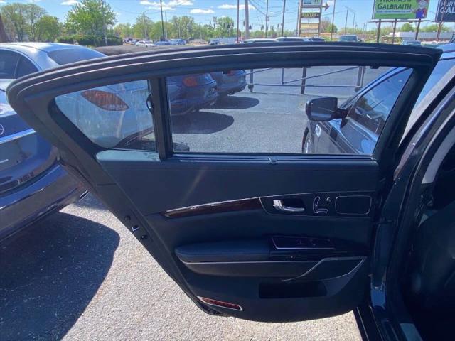 2015 Kia K900 Luxury