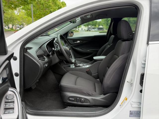 2025 Chevrolet Malibu FWD 1LT