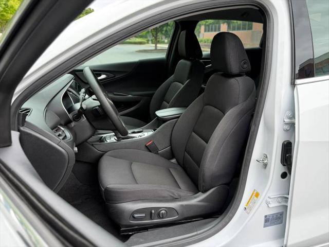 2025 Chevrolet Malibu FWD 1LT