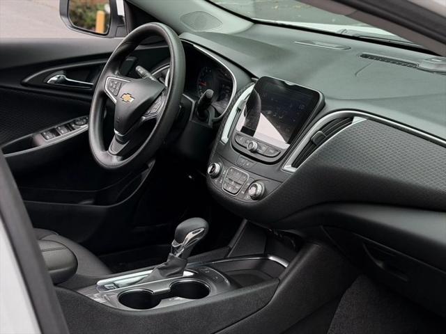 2025 Chevrolet Malibu FWD 1LT