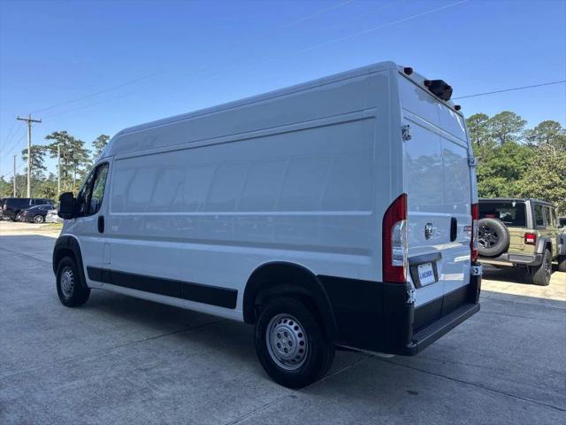 2024 Ram ProMaster 2500 Cargo Van Tradesman High Roof 159" WB w/Pass Seat