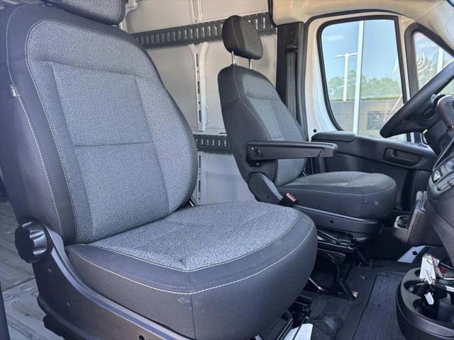 2024 Ram ProMaster 2500 Cargo Van Tradesman High Roof 159" WB w/Pass Seat