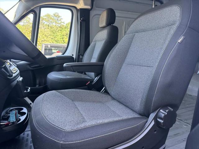 2024 Ram ProMaster 2500 Cargo Van Tradesman High Roof 159" WB w/Pass Seat