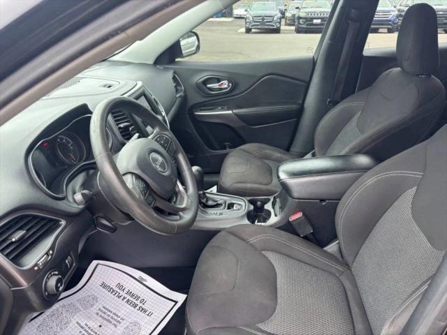 2019 Jeep Cherokee Latitude FWD