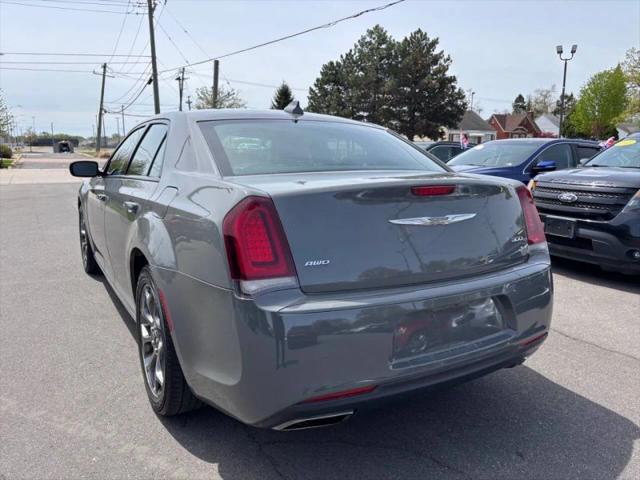 2017 Chrysler 300 300S AWD