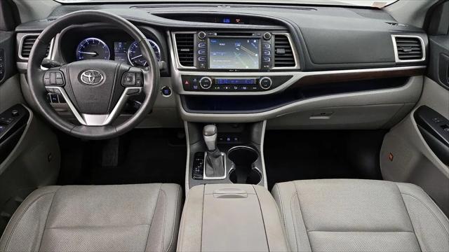 2015 Toyota Highlander Limited Platinum V6