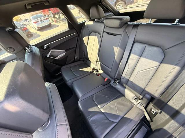 2020 Audi Q3 Premium Plus 45 TFSI S line quattro Tiptronic