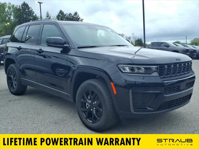2026 Jeep Grand Cherokee Altitude 4x4 for sale in Wheeling, WV