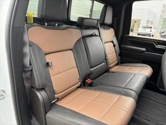 2024 Chevrolet Silverado 3500HD 4WD Crew Cab Long Bed High Country