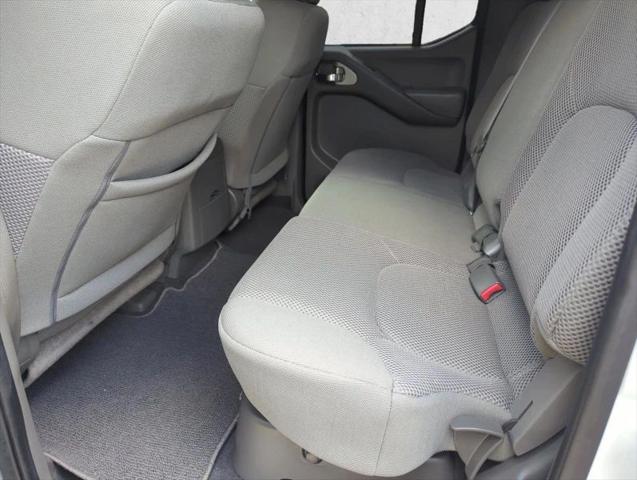 2020 Nissan Frontier Crew Cab SV 4x2