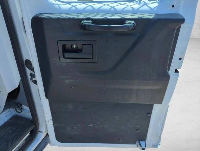 2018 Ford Transit w/60/40 Side Door w/LWB