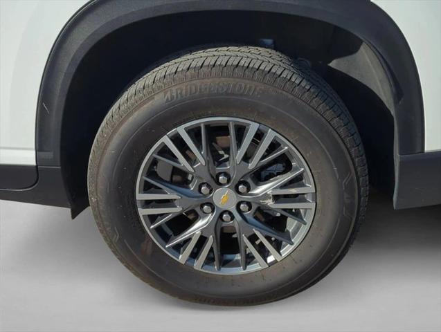2024 Chevrolet Traverse FWD LT