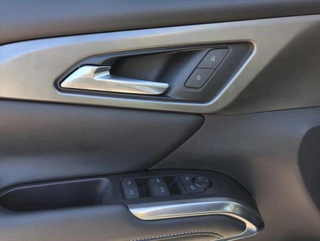 2024 Chevrolet Traverse FWD LT