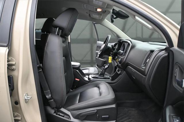 2022 GMC Canyon 4WD Crew Cab Short Box AT4 - Leather